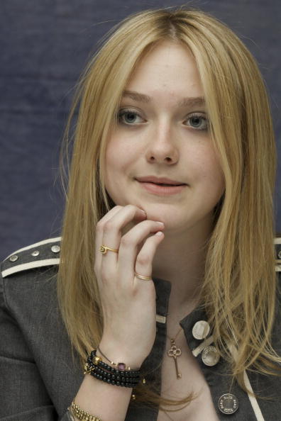 lovely-dakota-portrait-2010-03-11-mq-029.jpg