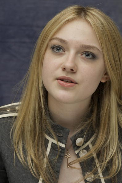 lovely-dakota-portrait-2010-03-11-mq-035.jpg