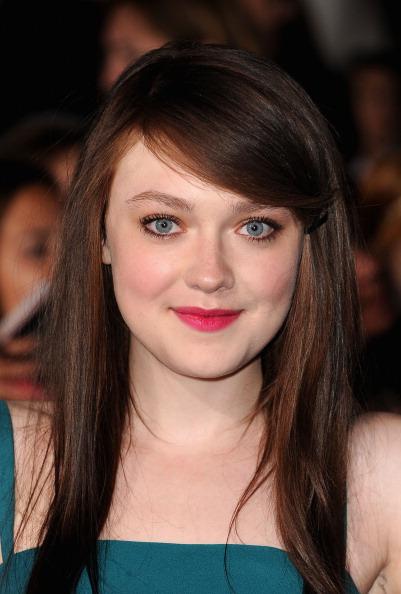 DakotaBreakingDawnPart2Premiere203.jpg