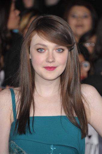 DakotaBreakingDawnPart2Premiere304.jpg