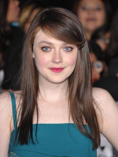 DakotaBreakingDawnPart2Premiere306.jpg