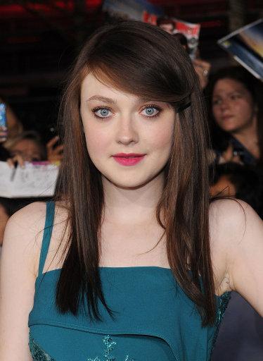 DakotaBreakingDawnPart2Premiere308.jpg