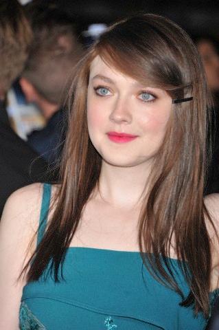 DakotaBreakingDawnPart2Premiere354.jpg