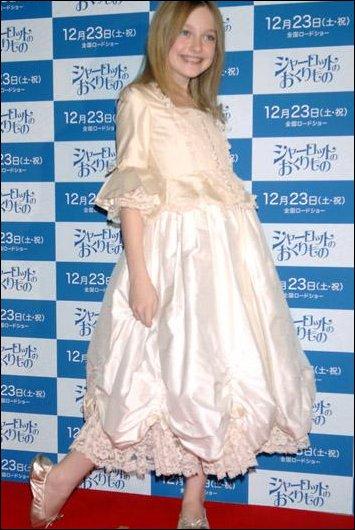 DakotaCWTokyoPremiere017.jpg
