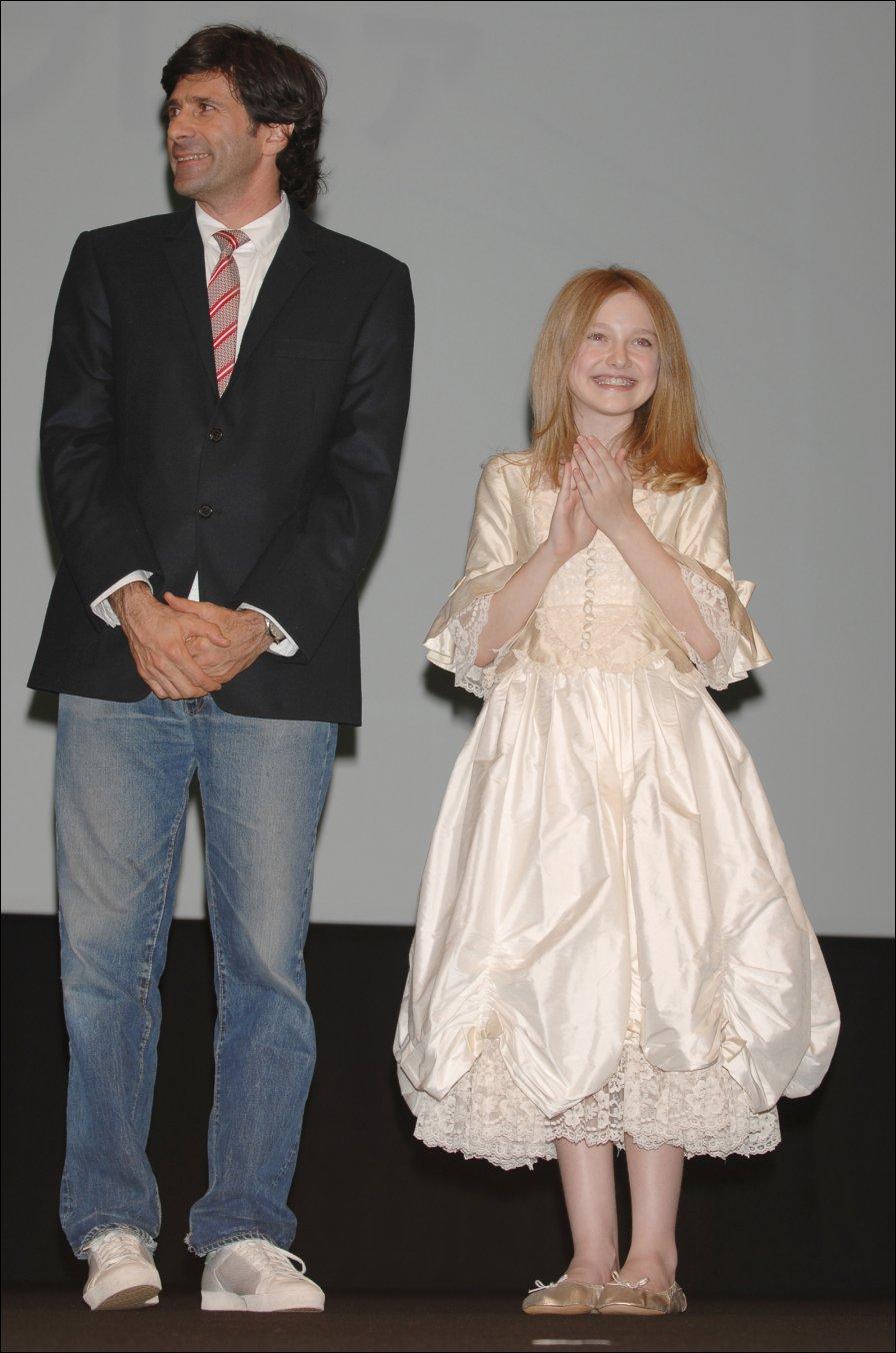 DakotaCWTokyoPremiere059.jpg