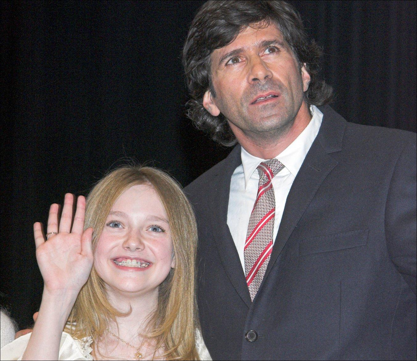 DakotaCWTokyoPremiere094.jpg