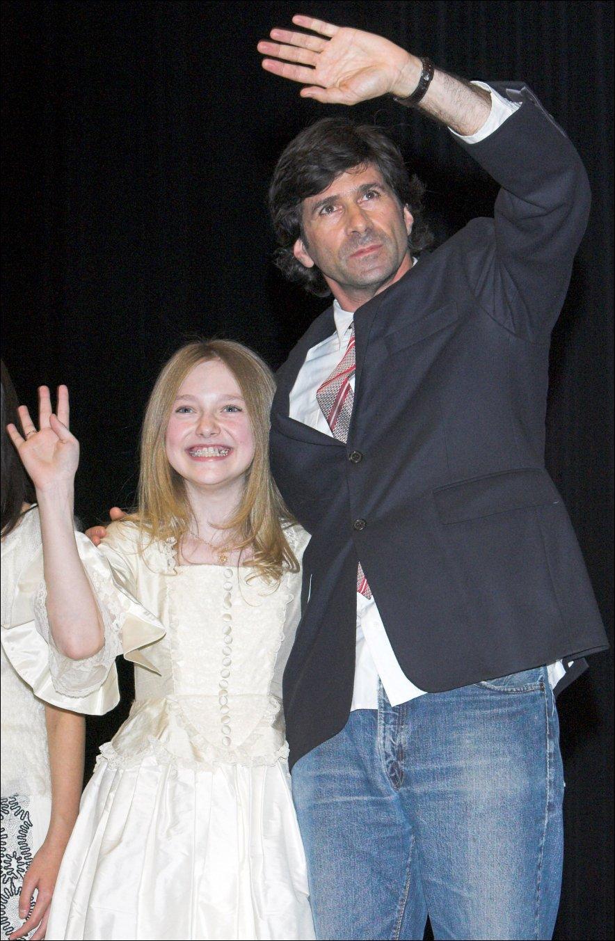 DakotaCWTokyoPremiere098.jpg