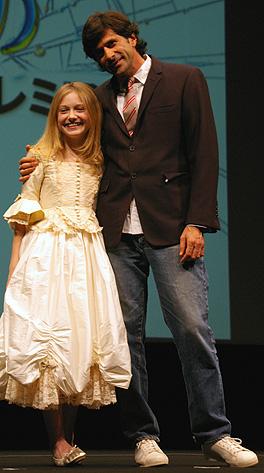 DakotaCWTokyoPremiere150.jpg