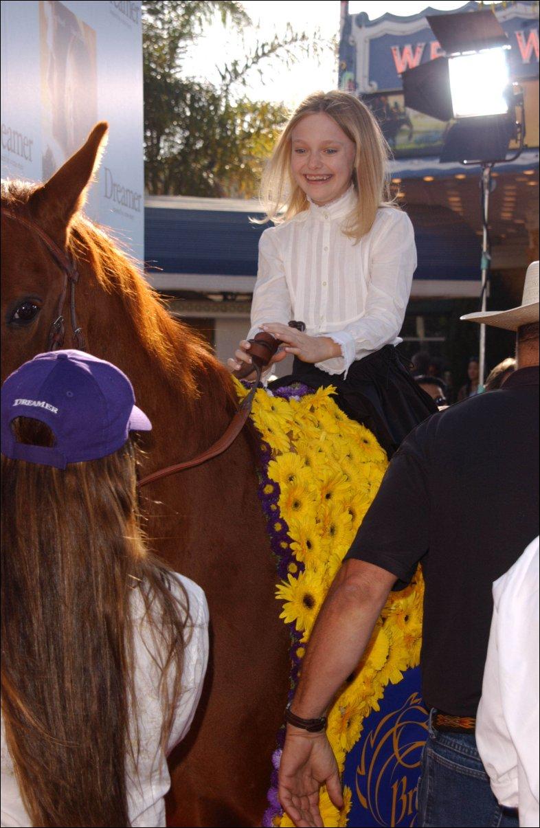 DakotaDreamerPremiere112.jpg