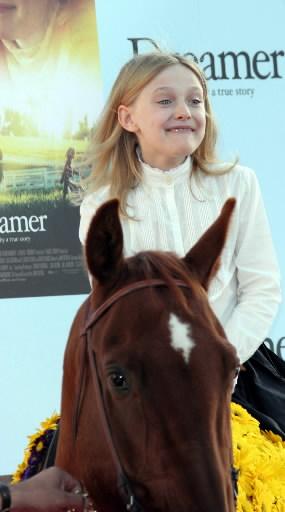 DakotaDreamerPremiere170.jpg