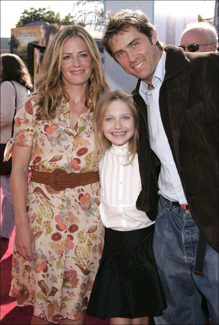 DakotaDreamerPremiere250.jpg