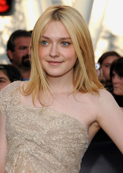 DakotaEclipsePremiereLA006.jpg