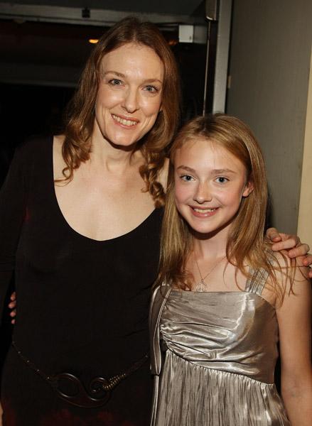 DakotaHounddogNYPremiere026.jpg