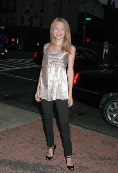 DakotaHounddogNYPremiere057.jpg