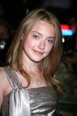DakotaHounddogNYPremiere152.jpg