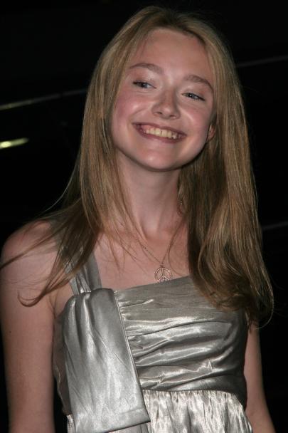 DakotaHounddogNYPremiere243.jpg