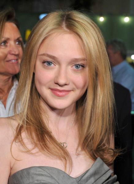 DakotaPushPremiere043.jpg