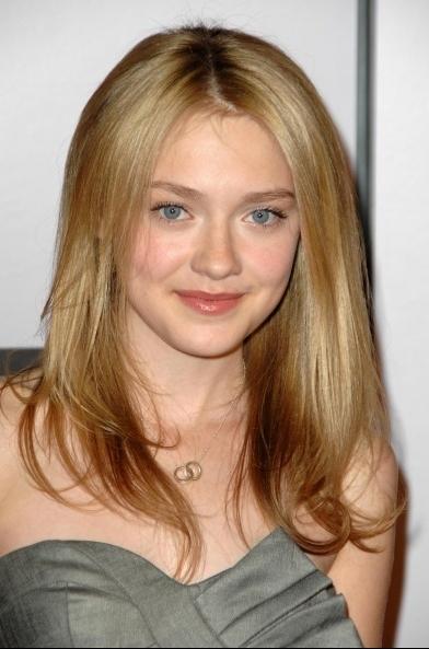 DakotaPushPremiere080.jpg