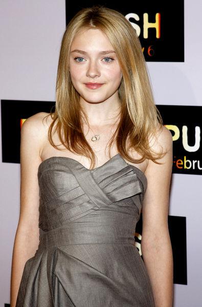 DakotaPushPremiere103.jpg