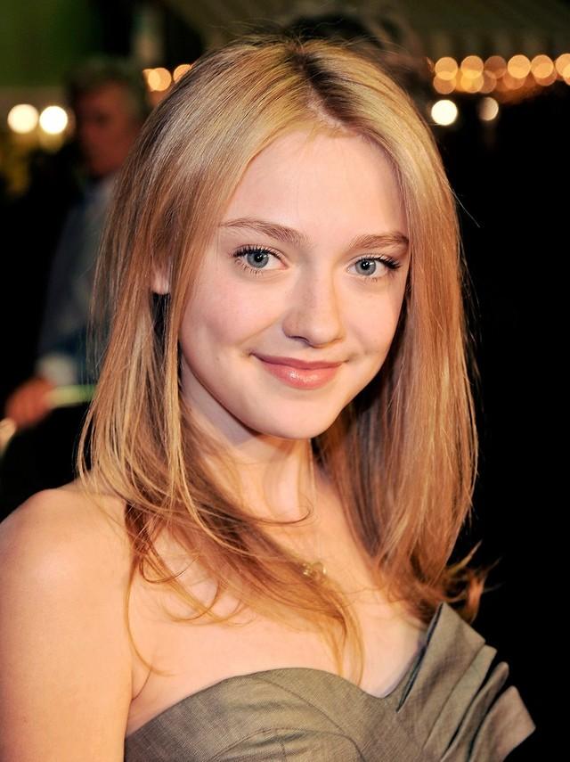 DakotaPushPremiere127.jpg