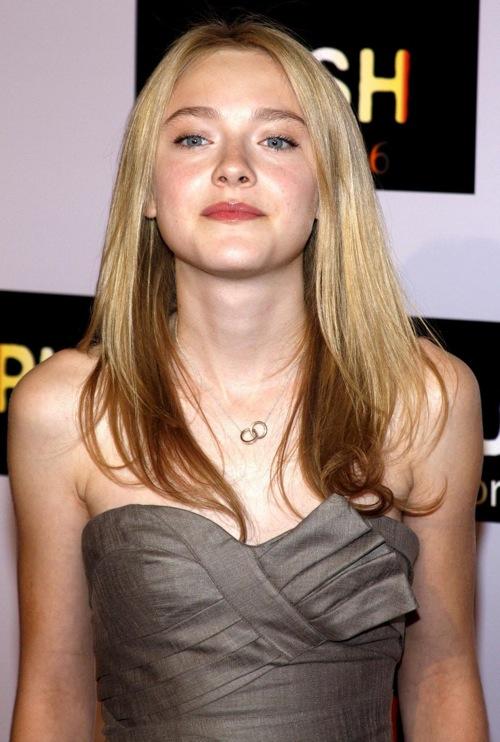 DakotaPushPremiere132.jpg