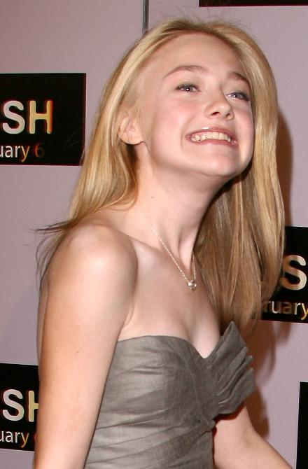 DakotaPushPremiere174.jpg
