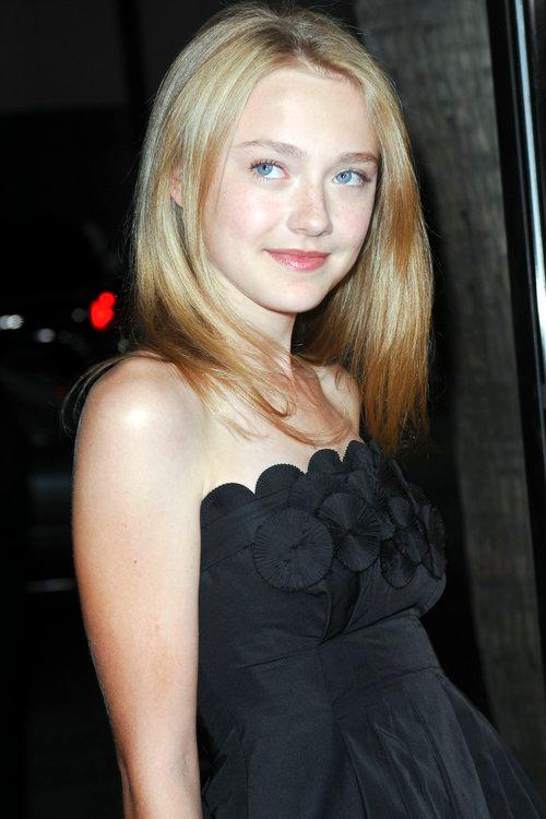 DakotaTSLOBLAPremiere123.jpg