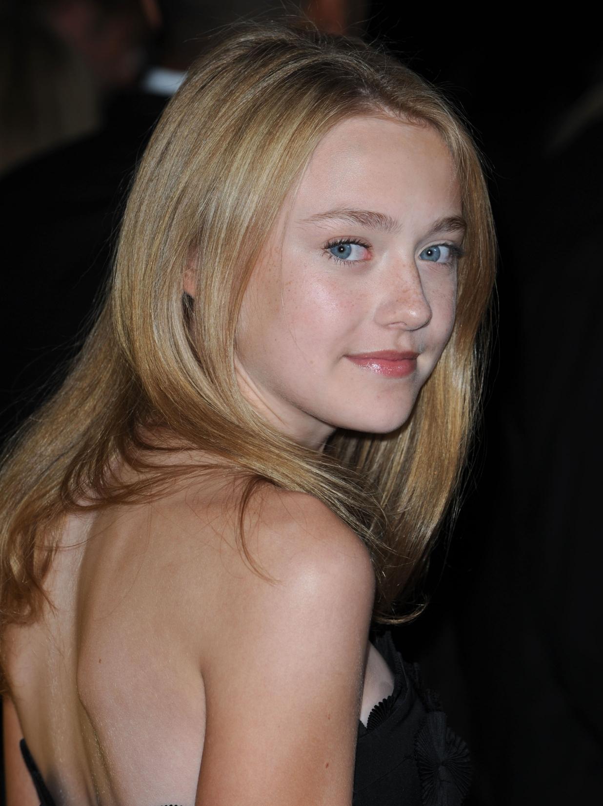 DakotaTSLOBLAPremiere206.jpg