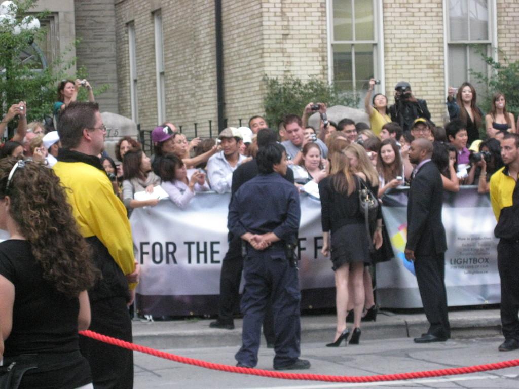 DakotaTSLOBTorontoPremiere031.jpg