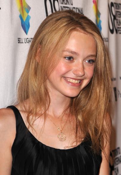 DakotaTSLOBTorontoPremiere057.jpg