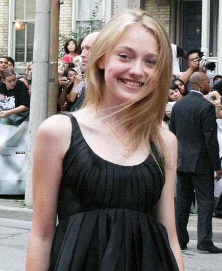 DakotaTSLOBTorontoPremiere107.jpg