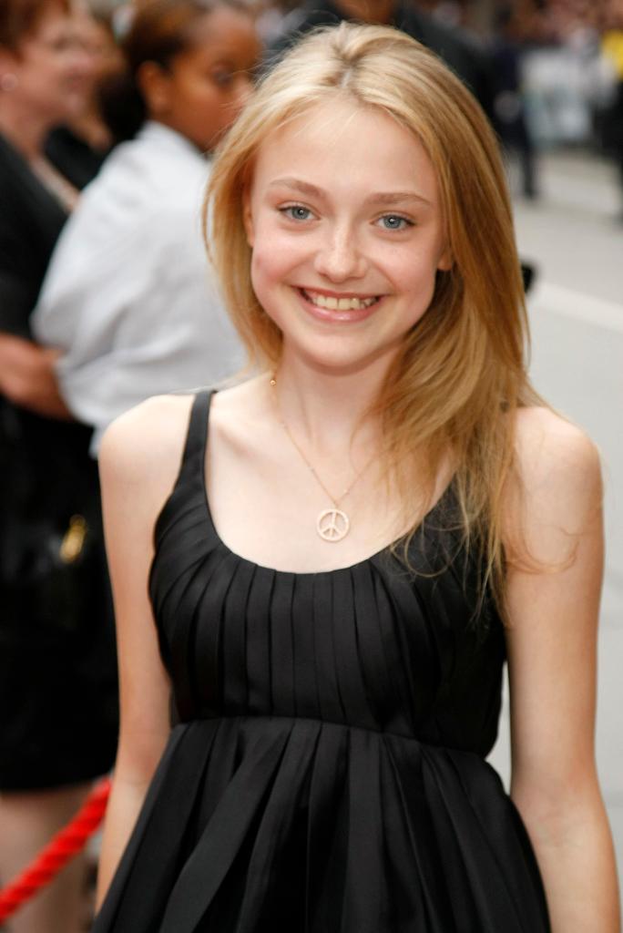 DakotaTSLOBTorontoPremiere111.jpg
