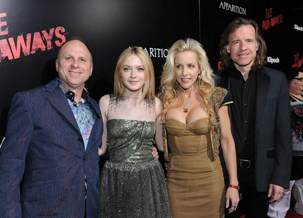 TheRunawaysLAPremiere11march2010024.jpg