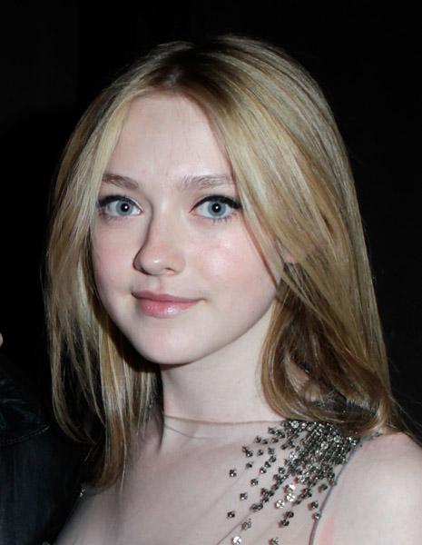 TheRunawaysLAPremiereAfterParty11march2010028.jpg