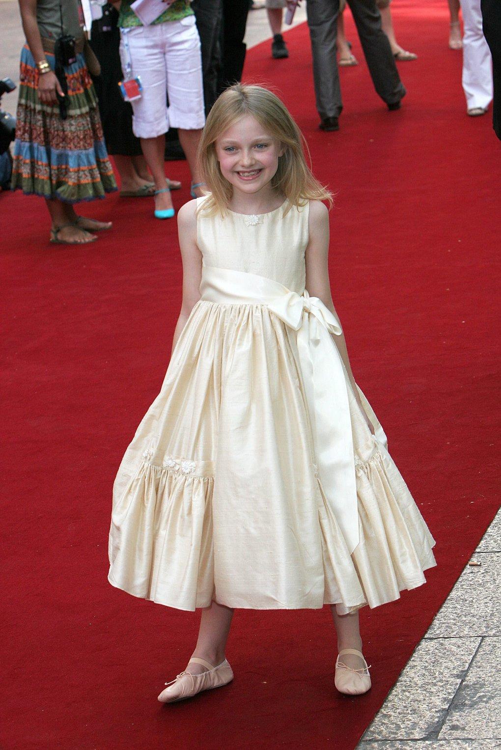 DakotaWOTWUKPremiere148.jpg