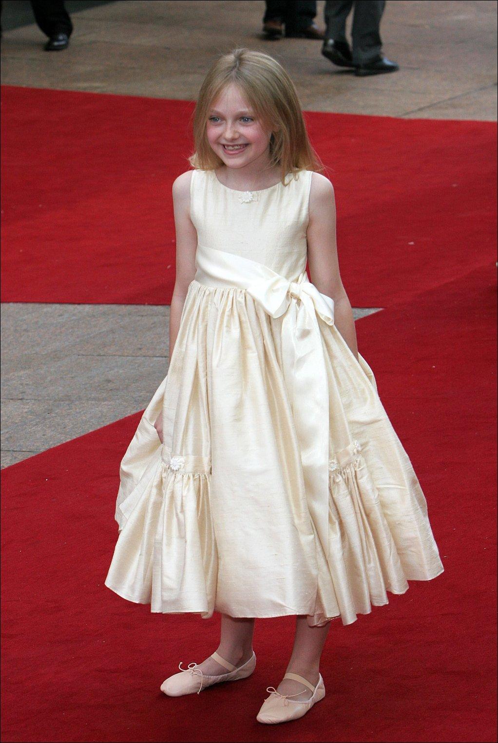DakotaWOTWUKPremiere149.jpg