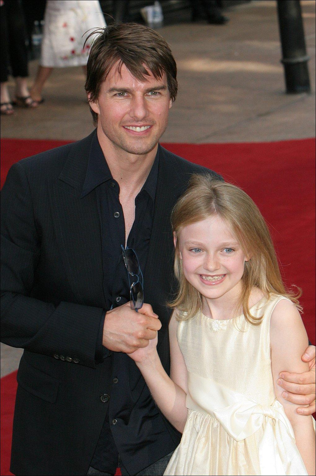 DakotaWOTWUKPremiere168.jpg