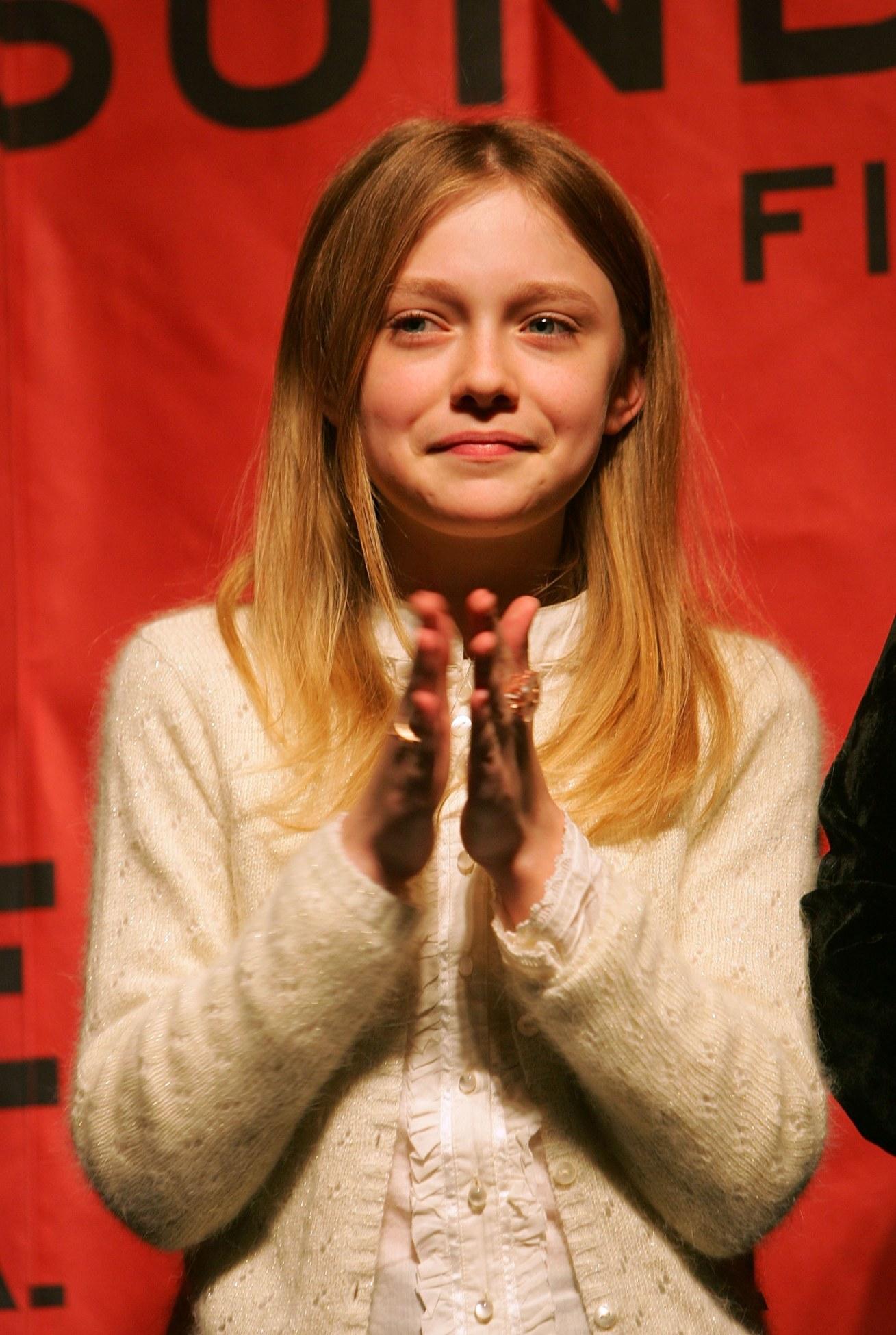 HQ
