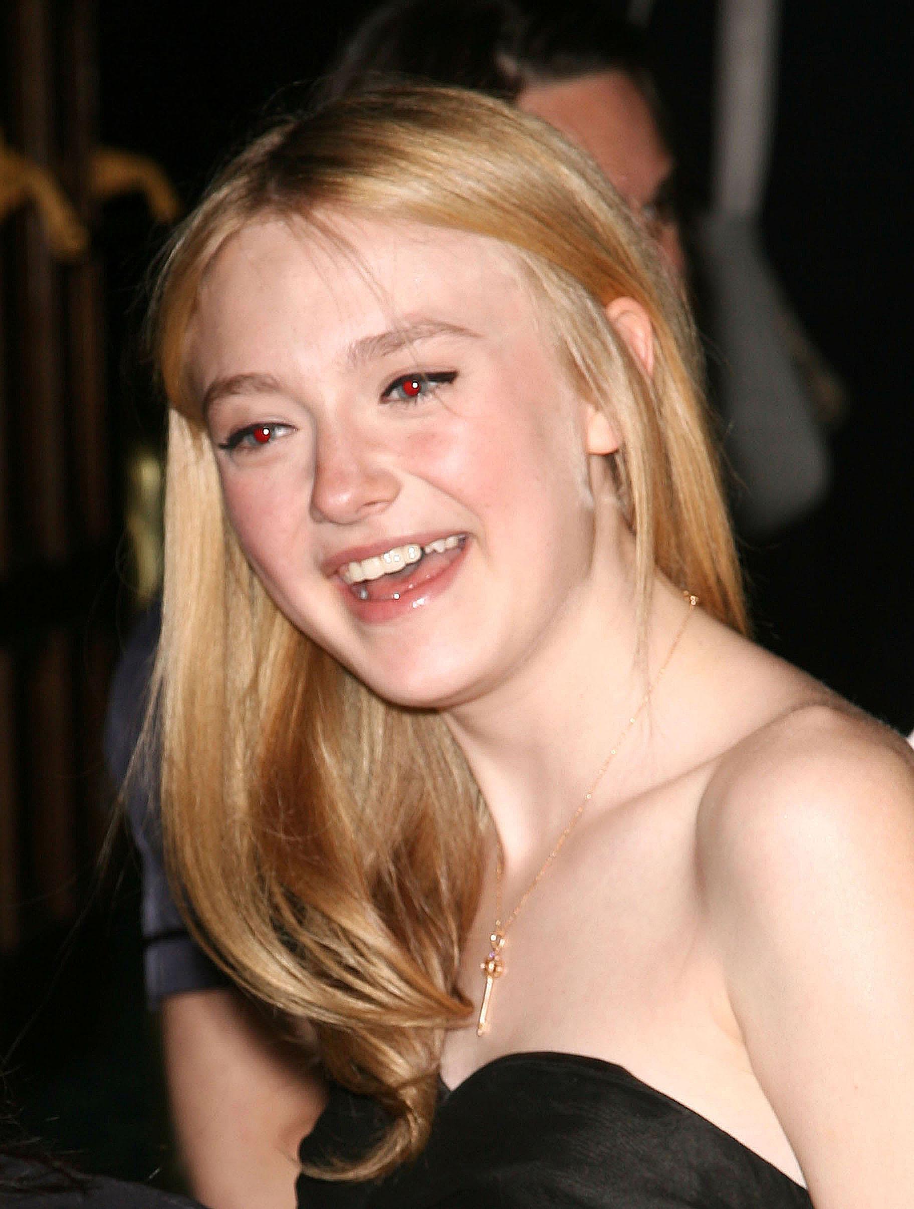 HQ
