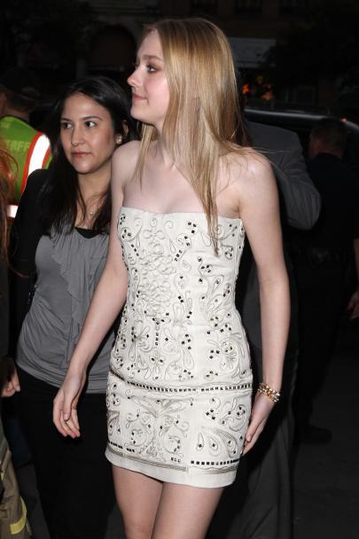 lovely-dakota-runaways-sxsw-2010-03-18-24.jpg
