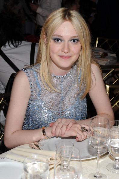 lovely-dakota-event-2012-02-13-07.jpg