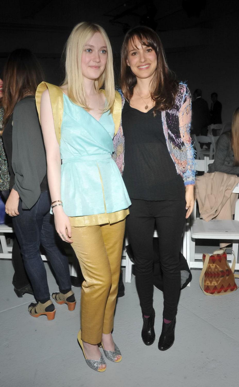 lovely-dakota-event-2012-02-14-08.jpg