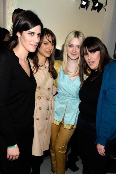 lovely-dakota-event-2012-02-14-28.jpg