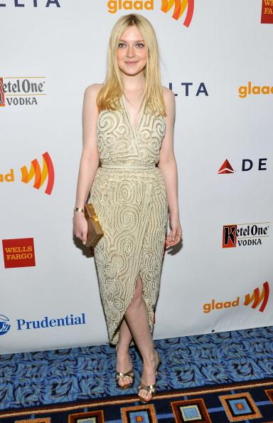 lovely-dakota-event-2012-03-24-06.jpg