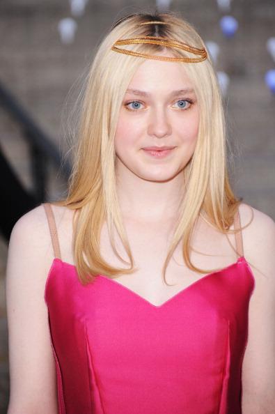 lovely-dakota-event-2012-04-17-07.jpg