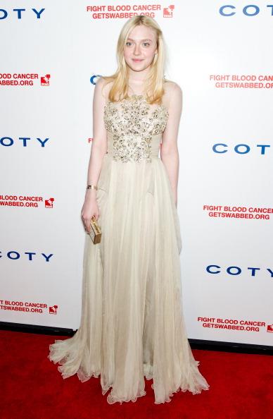lovely-dakota-event-2012-04-26-10.jpg