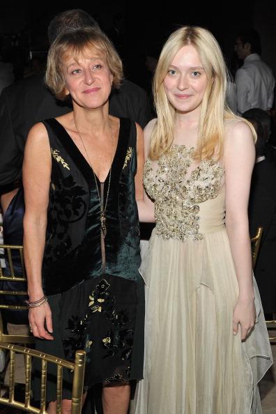 lovely-dakota-event-2012-04-26-24.jpg