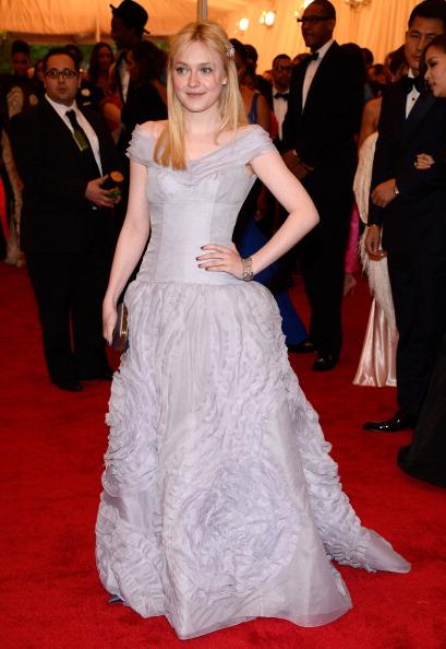 lovely-dakota-event-2012-05-07-005.jpg