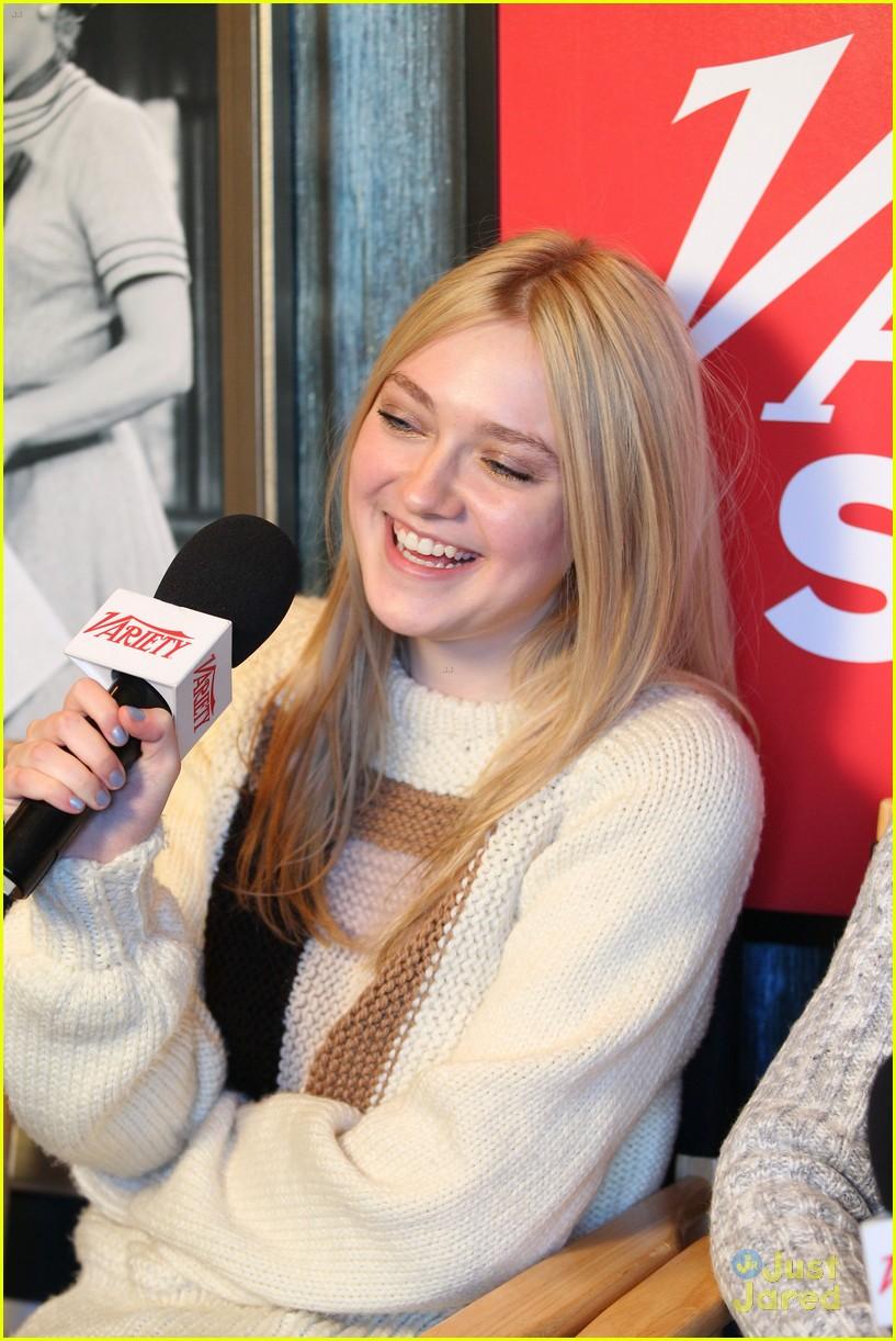 lovely-dakota-event-2013-01-22-05.jpg