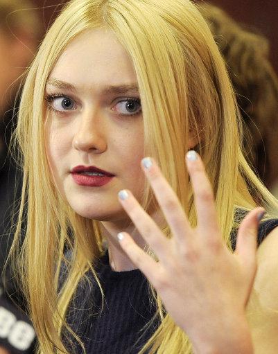 lovely-dakota-event-2013-01-22-025.jpg
